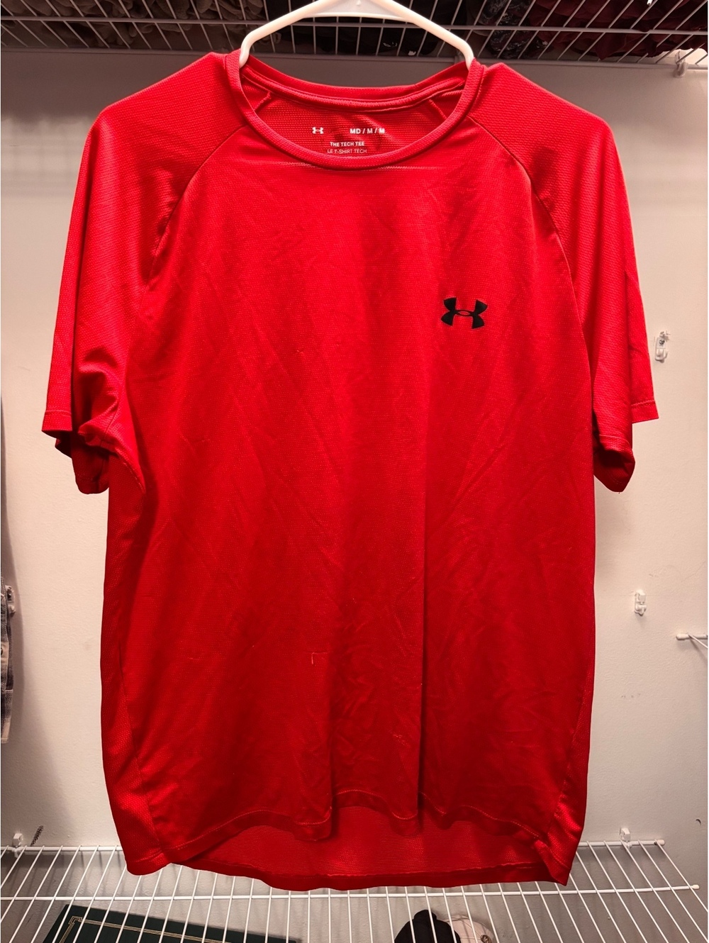 Under Armour Red Tech Tee Short Sleeve Shirt Medium